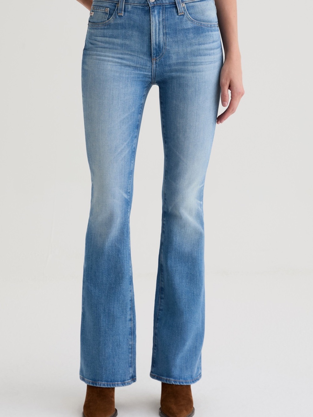 NWOT AG Farrah Mid Rise Bootcut Jeans (18 Years Bisou) size 29x32